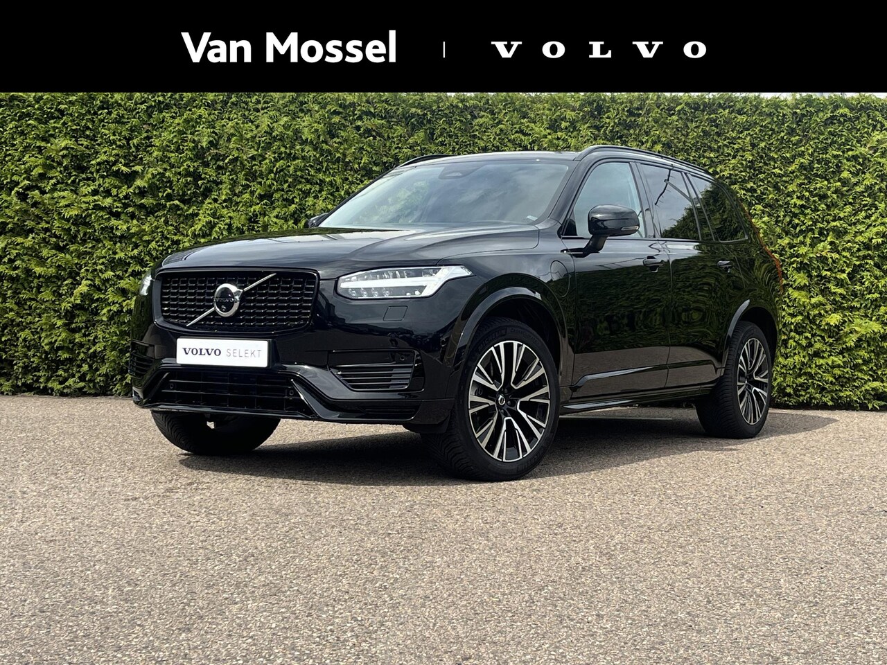Volvo XC90 - T8 Recharge AWD Ultimate Dark Luchtvering | Trekhaak | 360 Camera | All-Season - AutoWereld.nl