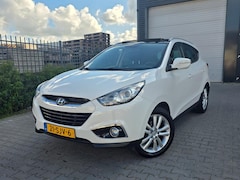 Hyundai ix35 - 2.0i Business Edition#Aut#Pano#Camera#Trekhk