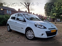 Renault Clio - 1.5 dCi Parisienne