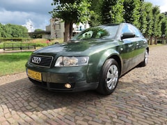 Audi A4 Limousine - 1.6 Ecc Cruisecontrol Xenon*Apk t/m 13-5-2026
