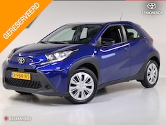 Toyota Aygo X - 1.0 VVT-i MT Play | Adapt. cruise | Camera | Carplay | Airco |