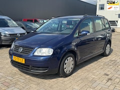 Volkswagen Touran - 1.6-16V FSI Optive