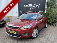 Ford Focus Wagon - 1.6 TITANIUM | CLIMA | TREKHAAK | APK 09-26