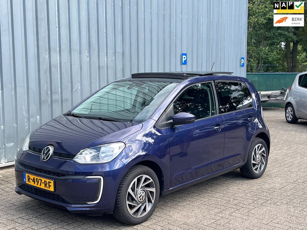 Volkswagen Up! - 1.0 TSI High Up! Sound - Pano / Clima / LMV - Gave uitvoering! - AutoWereld.nl