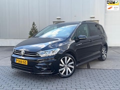 Volkswagen Touran - 1.5 TSI Comfortline 7p, Pano, Navi, Stoelvw, Elek pkt, Camera