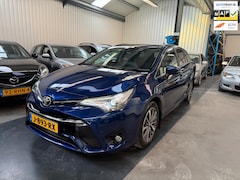 Toyota Avensis Touring Sports - 1.8 VVT-i Lease Pro RECHTSGESTUURD/AUT/NAVI/CLIMA