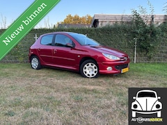 Peugeot 206 - 1.4 Forever