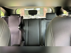 Mercedes-Benz GLA-Klasse - 250 e Business Solution Luxury Limited Hybride, panoramadak, navigatie, achteruitrij camera, parkeersensoren voor-en achter