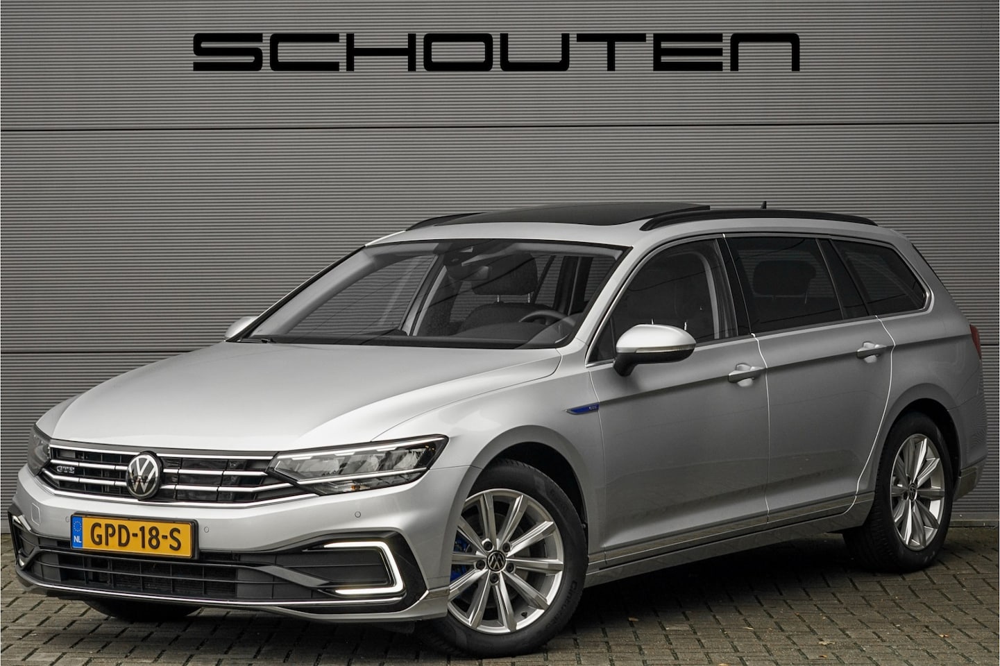 Volkswagen Passat Variant - 1.4 TSI PHEV GTE Business Pano ACC Alcantara Stoelen - AutoWereld.nl