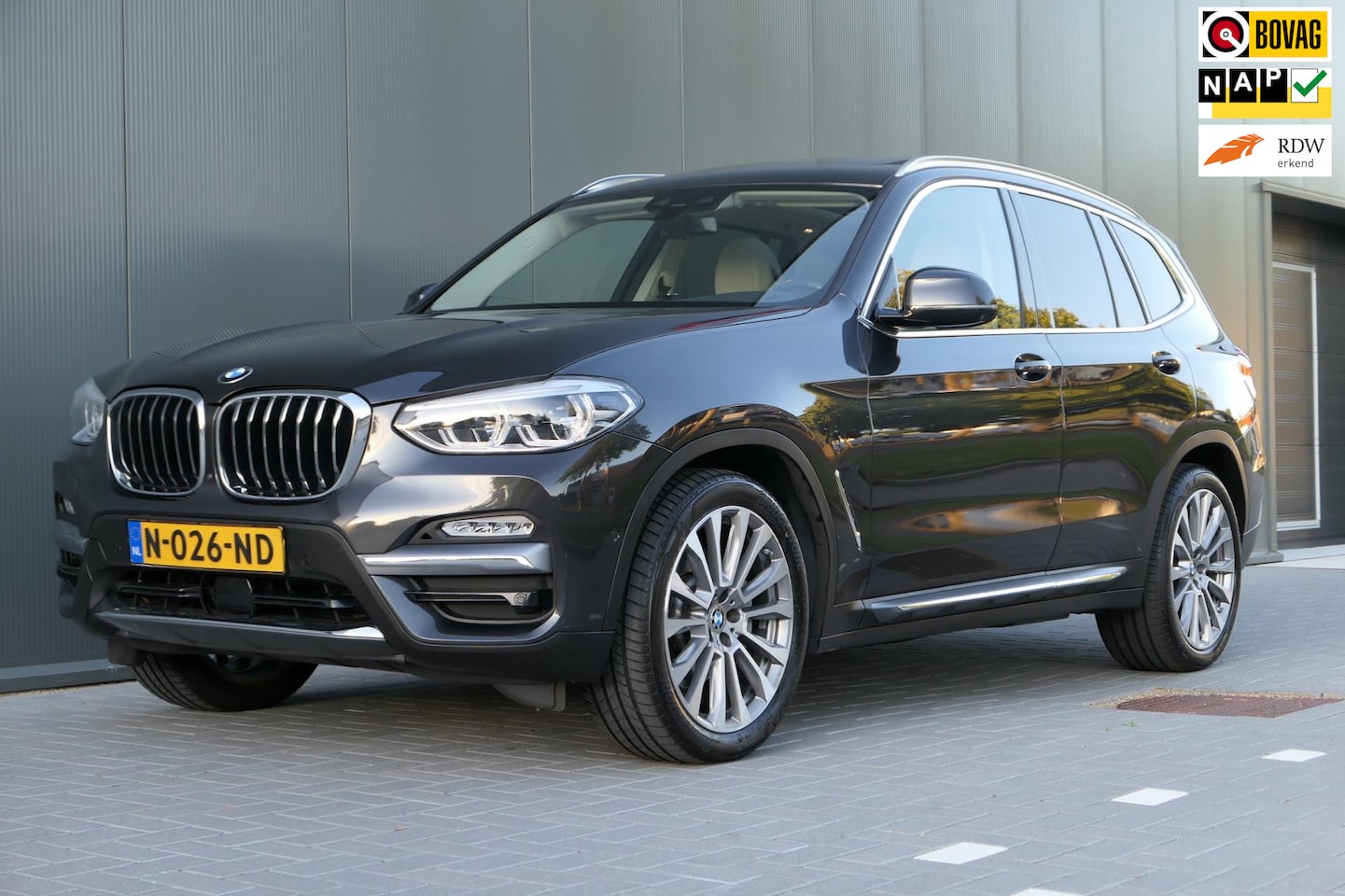 BMW X3 - XDrive30i High Executive Luxury Pano ACC Lane Cruse Leder Harman/Kardon - AutoWereld.nl