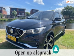 MG ZS - EV Luxury 45 kWh NAVI PANO DAK CRUISE CLIMA PDC LMV