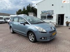 Peugeot 5008 - 1.6 VTi ST 7p