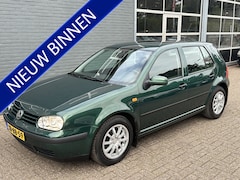 Volkswagen Golf - 1.4-16V
