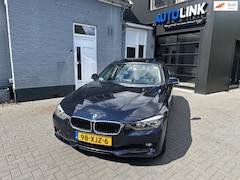 BMW 3-serie - 320i Executive | SCHUIFDAK | NAVI | TREKHAAK |