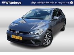 Volkswagen Polo - 1.0 TSI 95pk Life Edition / Navigatie / APP Connect / LM velgen / Parkeersensoren A / Came
