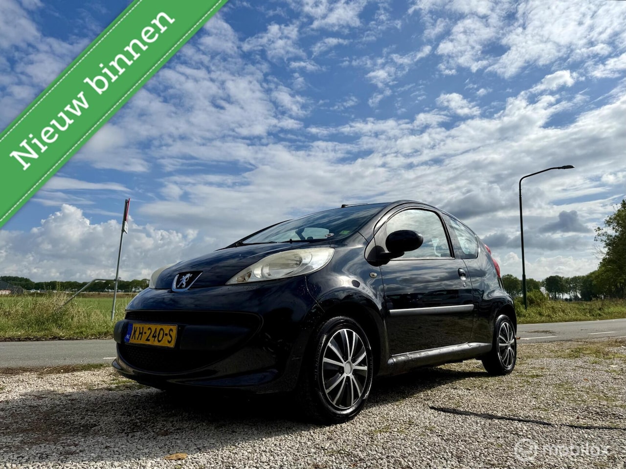 Peugeot 107 - 1.0-12V XS 1.0-12V XS, BJ 2007, Airco, APK Okt 2026, Zuinig - AutoWereld.nl