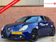 Alfa Romeo Giulietta - 1.4 T Distinctive Lusso | NL-AUTO