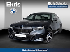 BMW 5-serie - Sedan 550e xDrive | M Sportpakket Pro | Equipment Pack Pro | Verwarmd Stuurwiel | Comfort