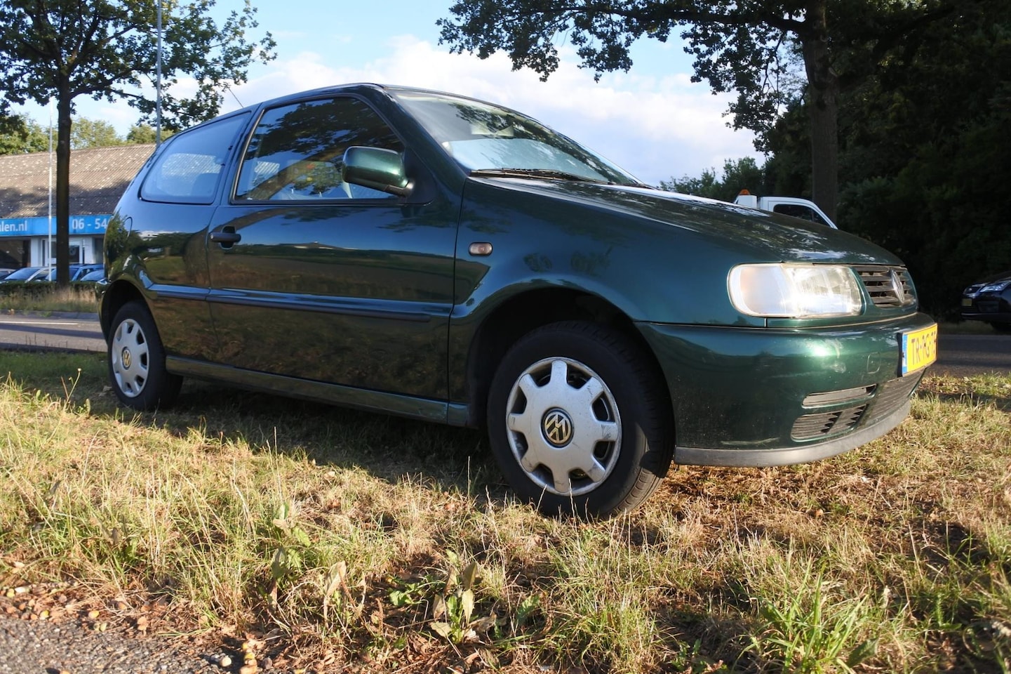 Volkswagen Polo - 1.4 nw apk 23-10-2026 bij afl. 230 dkm - AutoWereld.nl