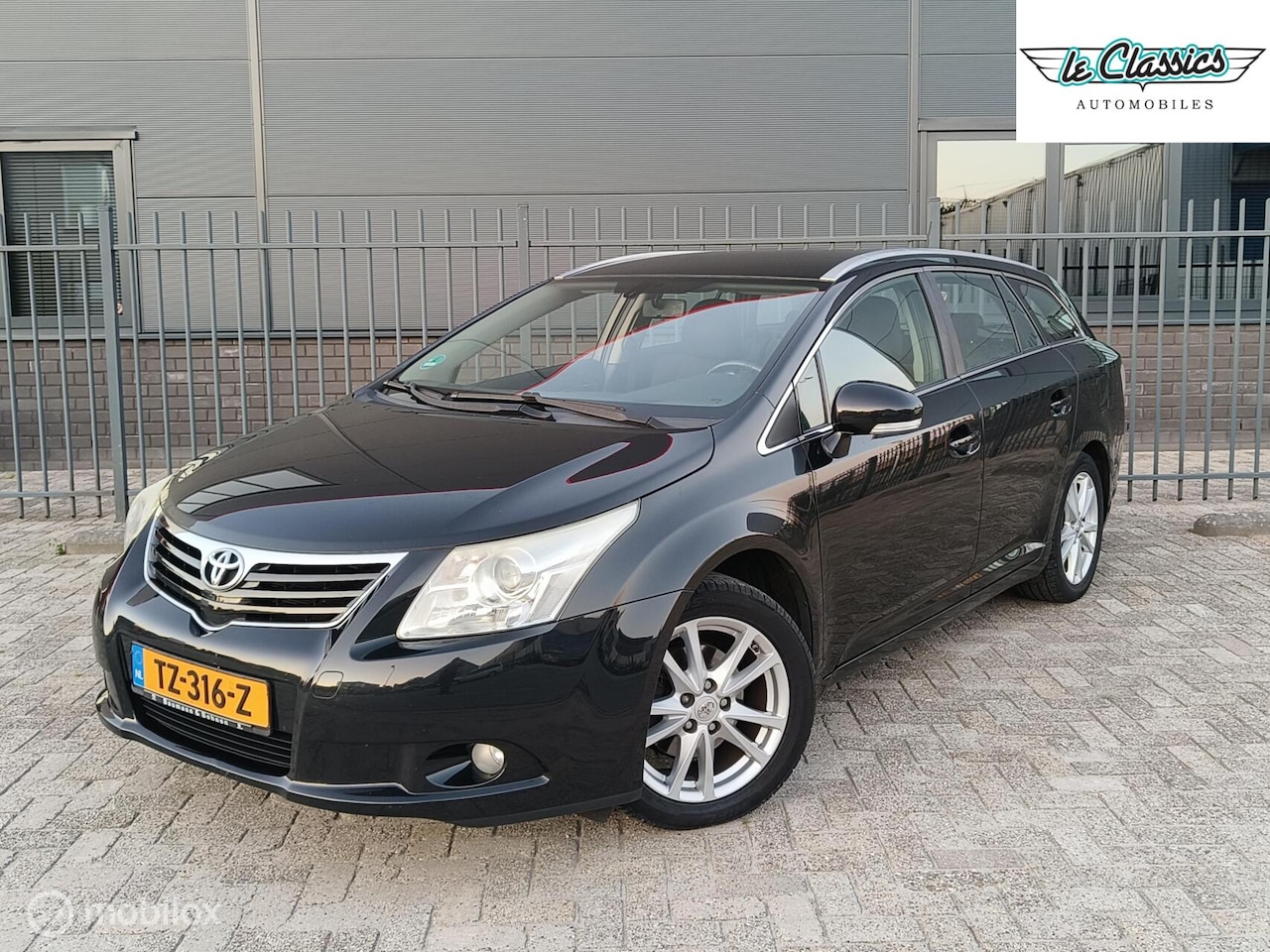 Toyota Avensis Wagon - 1.8 VVTi Dynamic 1.8 VVTi Dynamic - AutoWereld.nl