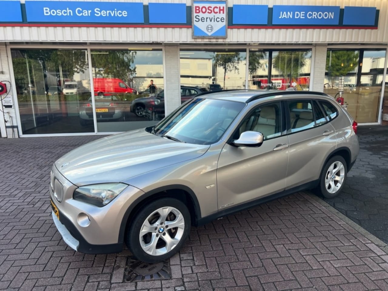 BMW X1 - 2.8 Xdrive Exe Automaat NL-auto Youngtimer #RIJKLAAR - AutoWereld.nl