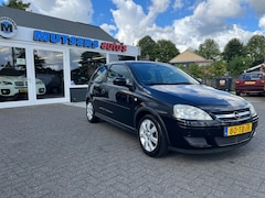 Opel Corsa - 1.2-16V SILVERLINE, airco, keurig nette auto