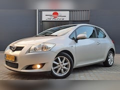 Toyota Auris - 1.4 2007 16' Grijs Airco Weinig kmstand Top Staat