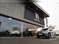 Toyota Aygo X - 1.0 VVT-i S-CVT Pulse | Camera | CarPlay | Stoelverwarming | Two-tone | 17"