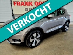 Volvo XC40 - 1.5 T3 163PK Momentum Pro Dealer OH|LED|Keyless|DAB|Navi|Apple|Android|Adaptive cruise|Dig