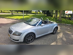 Audi TT - 1.8 5V Turbo 180pk