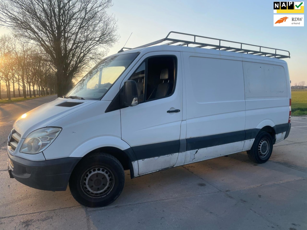 Mercedes-Benz Sprinter - 311 2.2 CDI 366/ long-low model/ automaat/ airco - AutoWereld.nl
