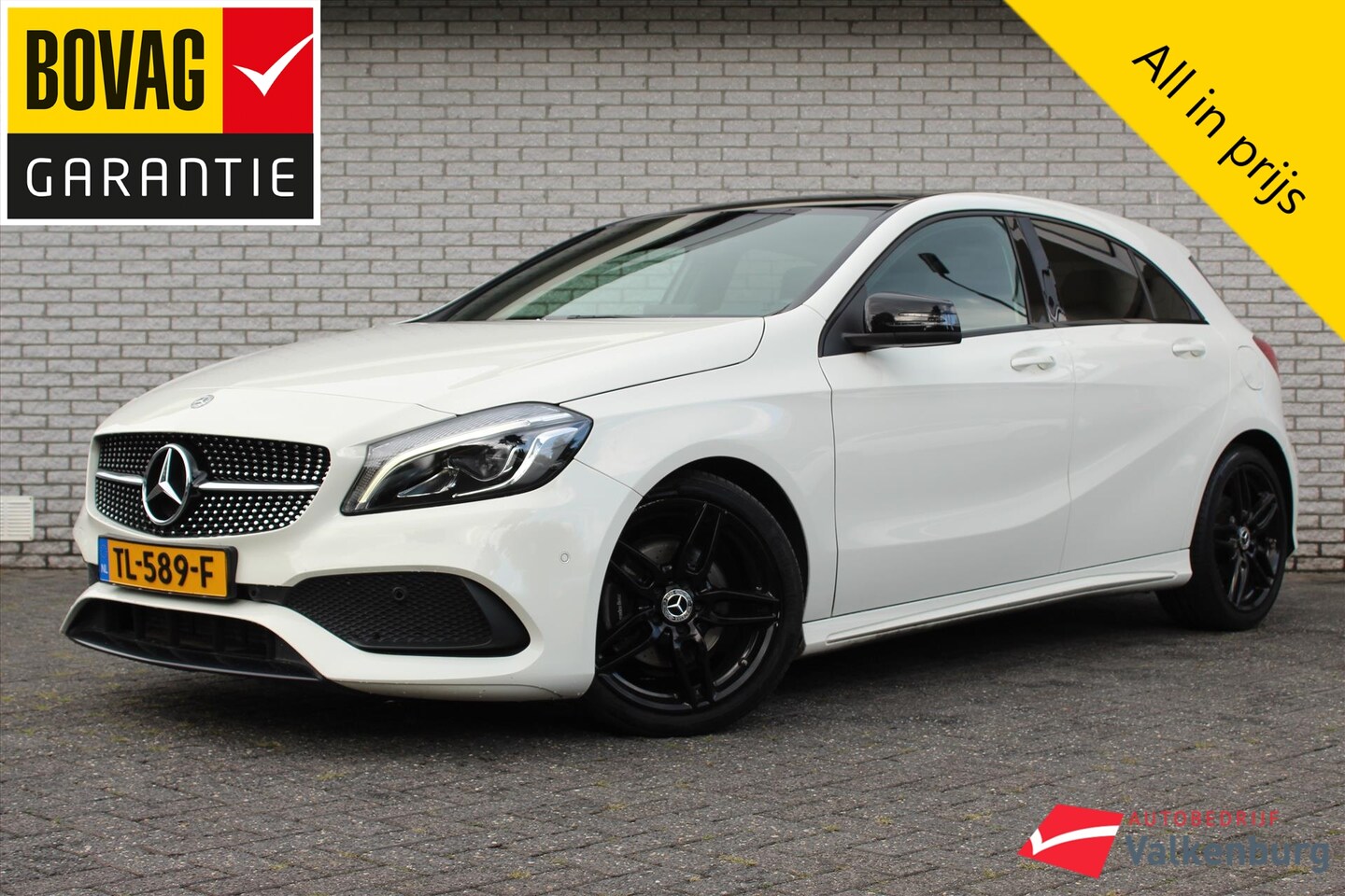 Mercedes-Benz A-klasse - 180 Ambition | Camera | Panoramaschuifdak | Stoelverwarming | Sportstoelen | Parkeersensor - AutoWereld.nl