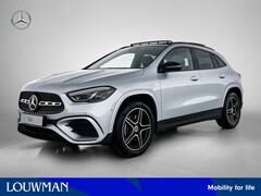 Mercedes-Benz GLA-Klasse - 250 e Business Solution AMG | Trekhaak | Smartphone integratie | Nightpakket | GUARD 360 °