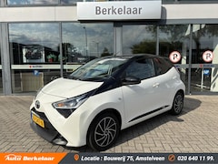 Toyota Aygo - 1.0 VVT-i x-play | Automaat | two-tone | Achteruitrijcamera | Airco