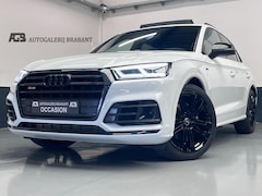 Audi SQ5 - 3.0 TFSI V6 quattro Pano/Luchtvering/RSzetels/Carplay
