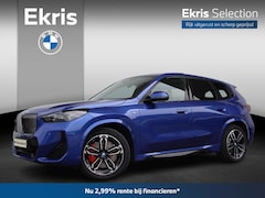 BMW iX1 - eDrive20 67 kWh M Sportpakket Pro/ Stuurwielverwarming/ Comfort Access/ Elektrische Trekha