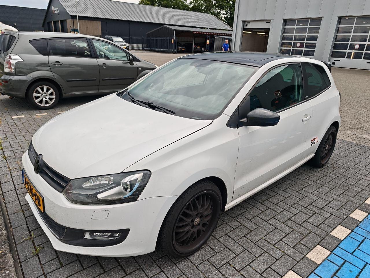 Volkswagen Polo - 1.2 TSI Comfortline Navi|Pano|Xenon - AutoWereld.nl