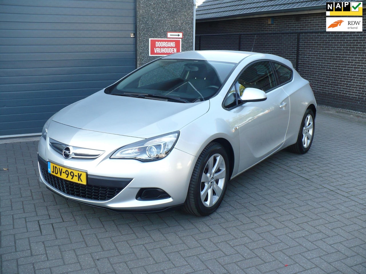Opel Astra GTC - 1.4 Turbo Design Edition 1.4 Turbo Design Edition - AutoWereld.nl