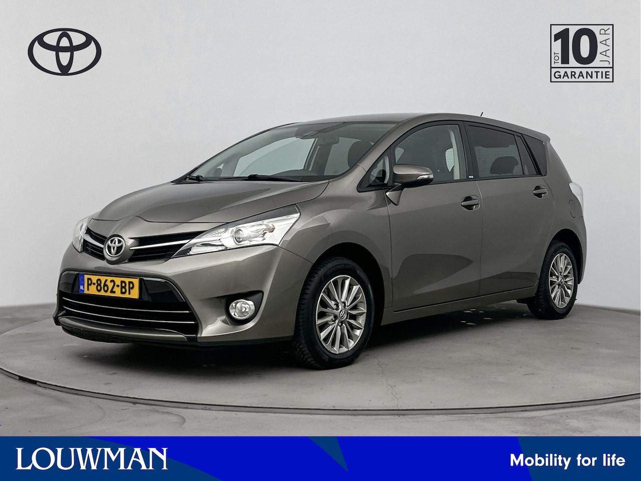 Toyota Verso - 1.8 VVT-i Dynamic Limited | Navigatie | Parkeercamera | Trekhaak | - AutoWereld.nl
