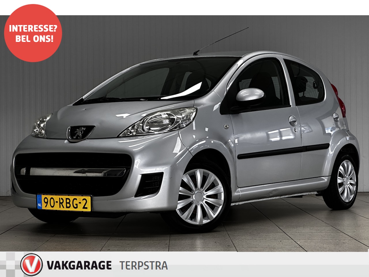 Peugeot 107 - 1.0-12V XS/ 5-Drs/ Airco/ C.V. Afstand/ Elek. ramen/ Isofix/ Toerenteller/ Deelbare achter - AutoWereld.nl