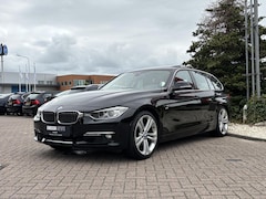 BMW 3-serie Touring - 328i Upgrade Edition, Leer, Pano, Xenon