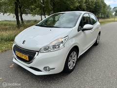 Peugeot 208 - 1.2 VTi *PARKEERSENSOR*APK 03-2026*DEALER ONDERHOUDEN