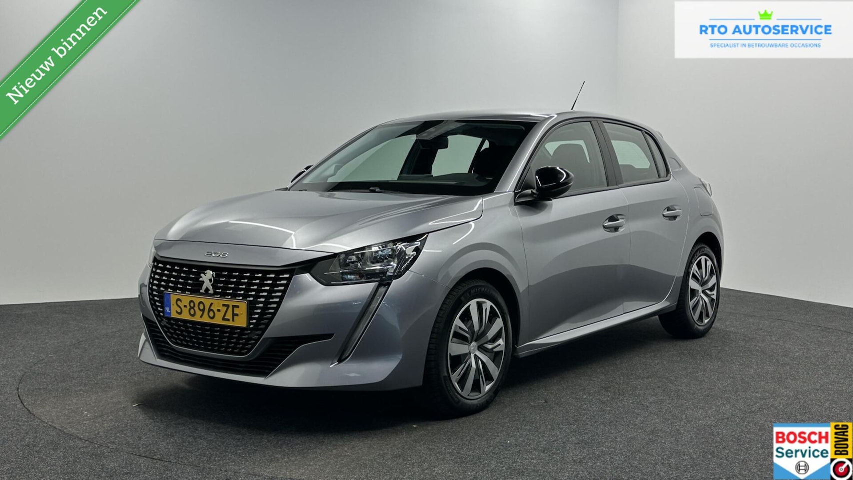 Peugeot 208 - 1.2 PureTech Active Pack CRUISE NAVI CARPLAY. - AutoWereld.nl