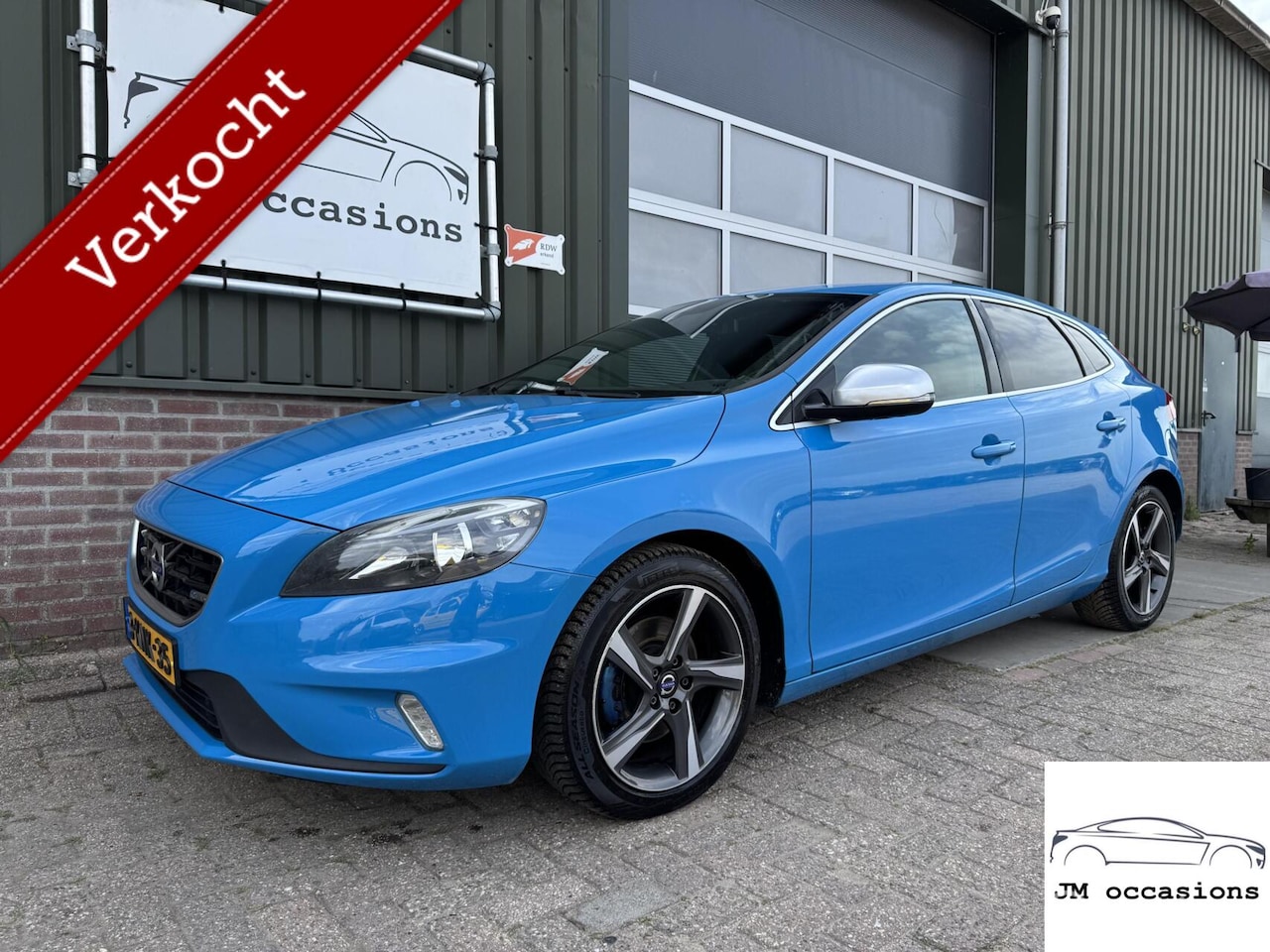 Volvo V40 - 1.6 T3 R-Design|Clima|Navi|Camera|Cruise|Alcantara| - AutoWereld.nl