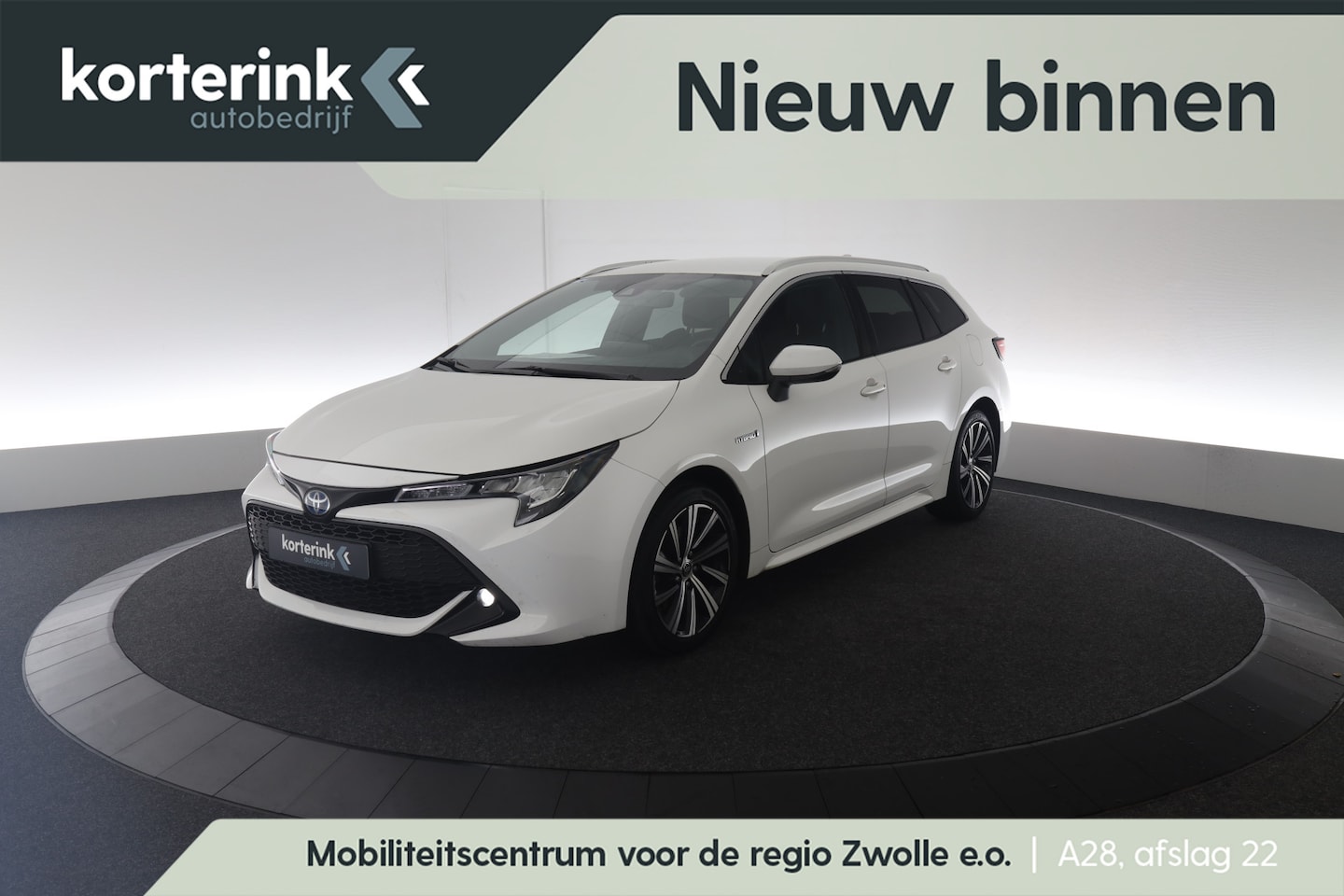 Toyota Corolla Touring Sports - 2.0 Hybrid Business Plus 2.0 Hybrid Business Plus - AutoWereld.nl