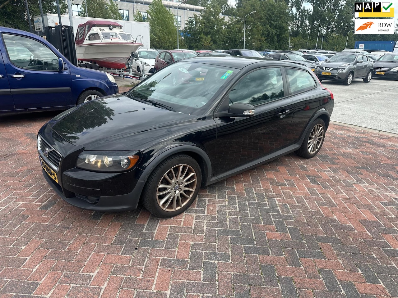 Volvo C30 - 1.8 Sport Airco! Leder! Zwart! - AutoWereld.nl