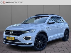 Volkswagen T-Roc - 1.5 TSI Sport Business R-line | Adapt. Cruisec. | Panorama | Trekhaak | Stoeverw
