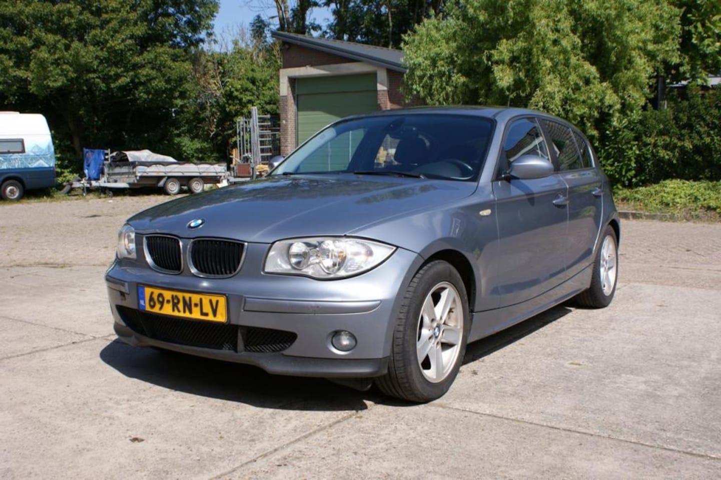 BMW 1-serie - 118i High Executive - APK 31-07-2026 - AutoWereld.nl