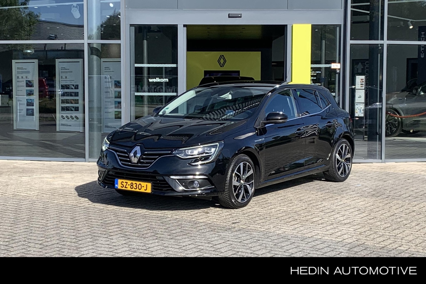 Renault Mégane - 1.3 TCe Bose | Hifi | Leder | Stoelverwarmiong | Adaptive Cruise Control | Trekhaak | - AutoWereld.nl