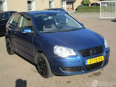 Volkswagen Polo - 1.2 Optive Airco NAP